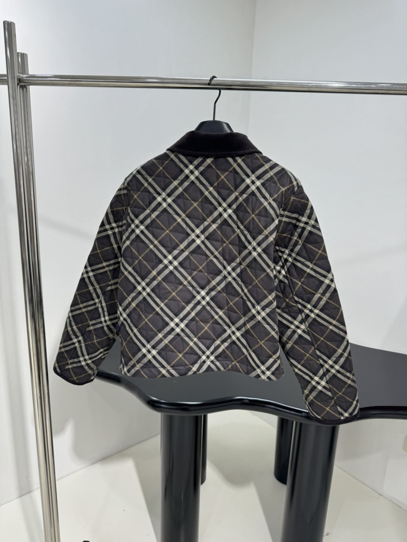 Bv*b*rry outwear